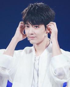 肖战爸爸爆料视频大全最新,揭秘明星家庭背后的真实生活