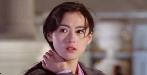 张柏芝妈妈爆料了吗视频,揭秘明星家庭背后的故事